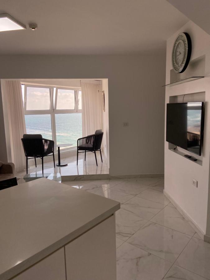 Amazing Suite On The Sea-סוויטה מדהימה על הים 巴特亚姆 外观 照片