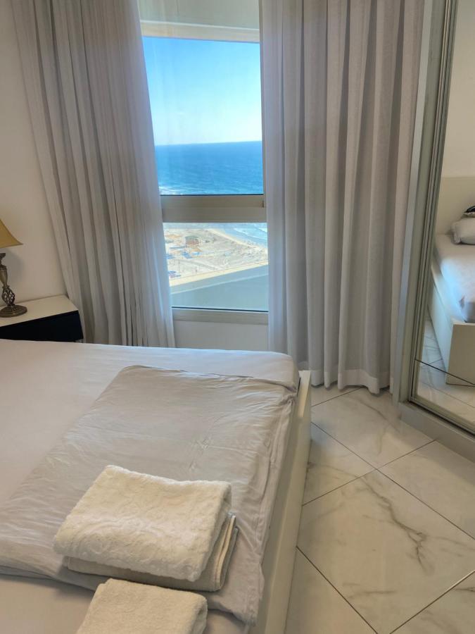 Amazing Suite On The Sea-סוויטה מדהימה על הים 巴特亚姆 外观 照片