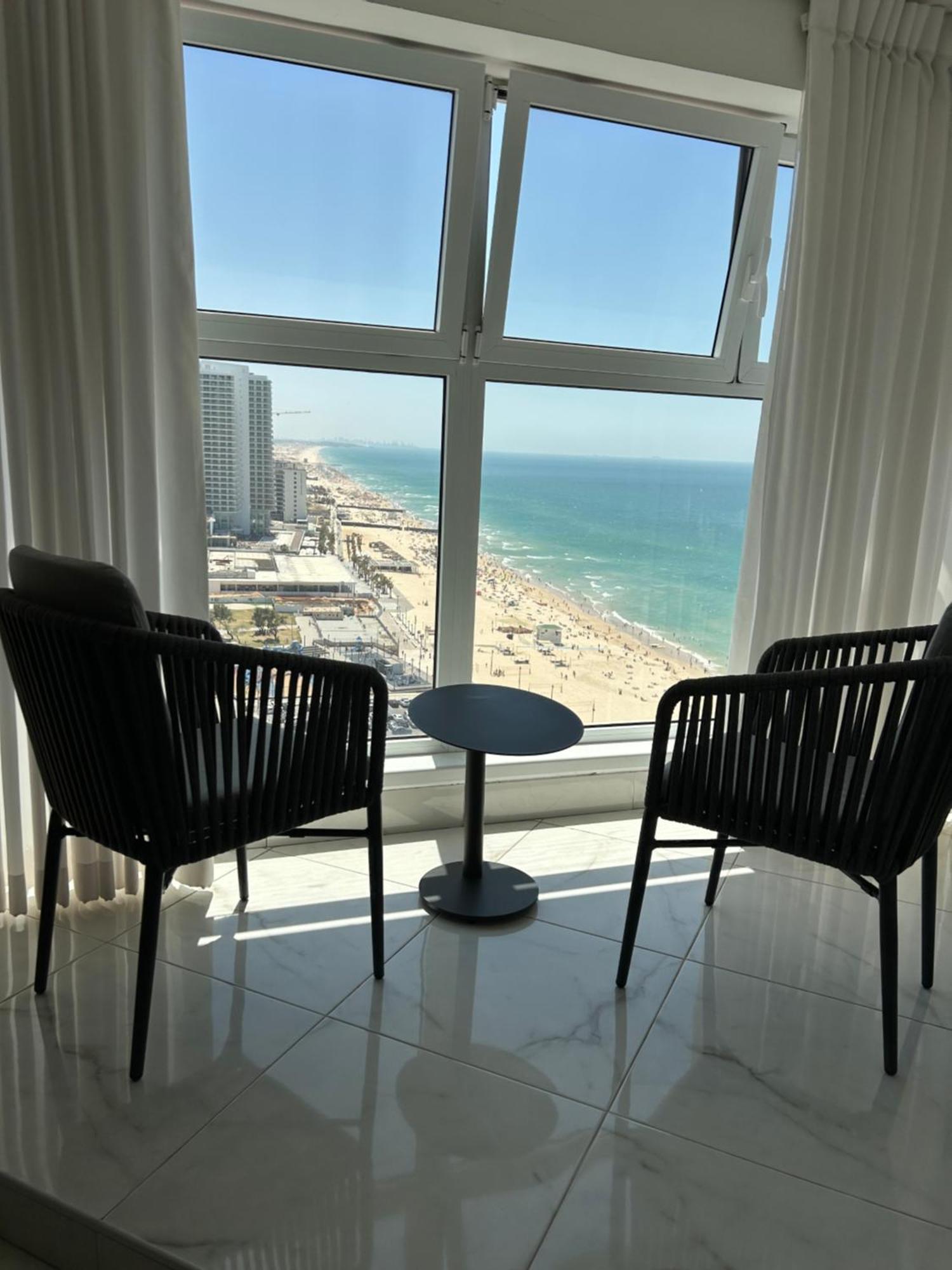 Amazing Suite On The Sea-סוויטה מדהימה על הים 巴特亚姆 外观 照片